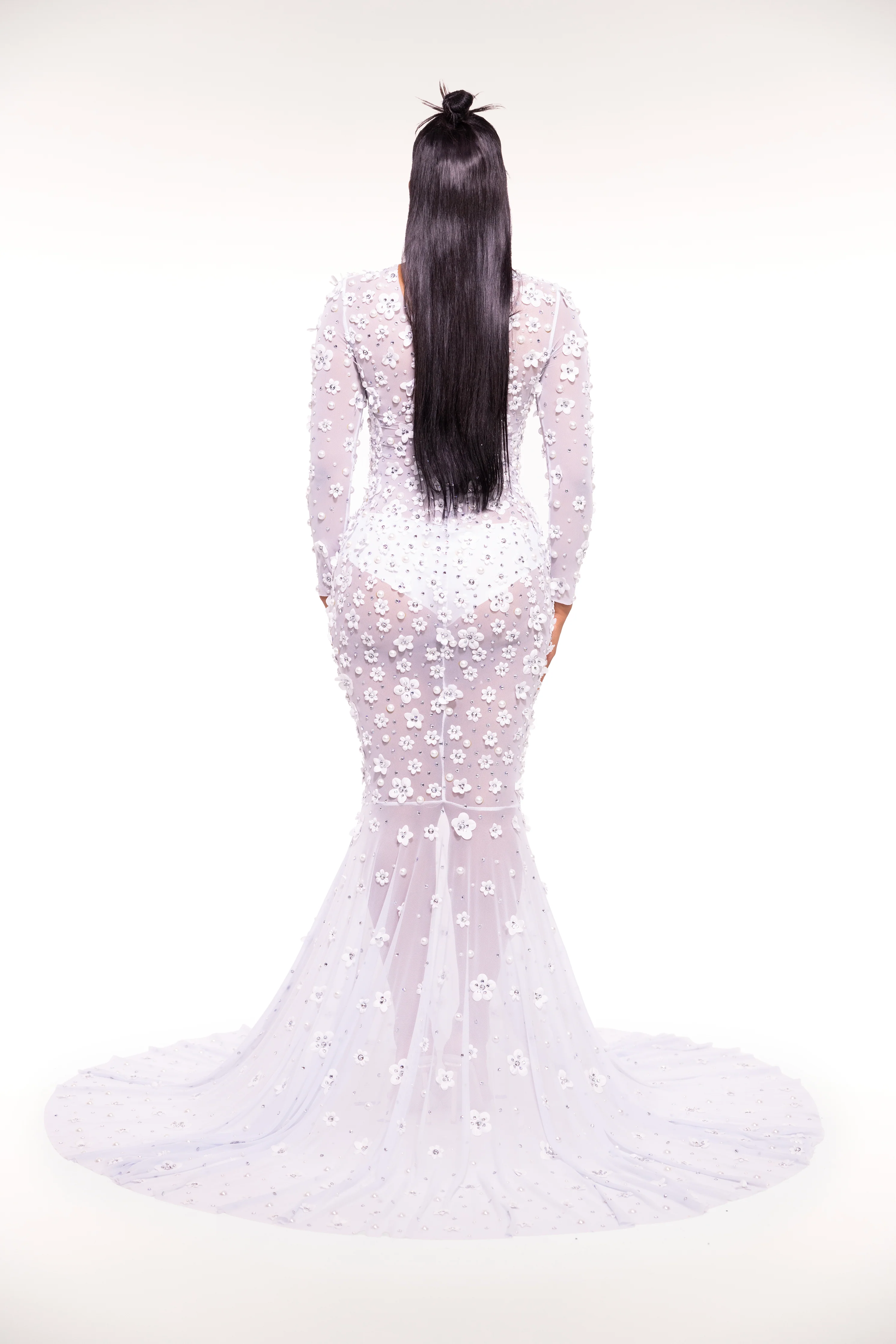 Lily - Image 4